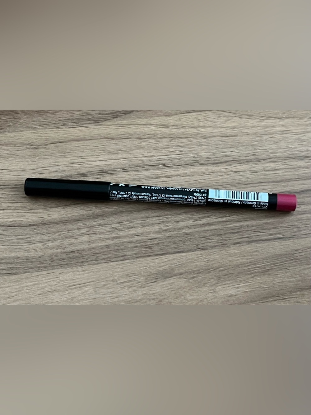 NYX lip liner in bloom